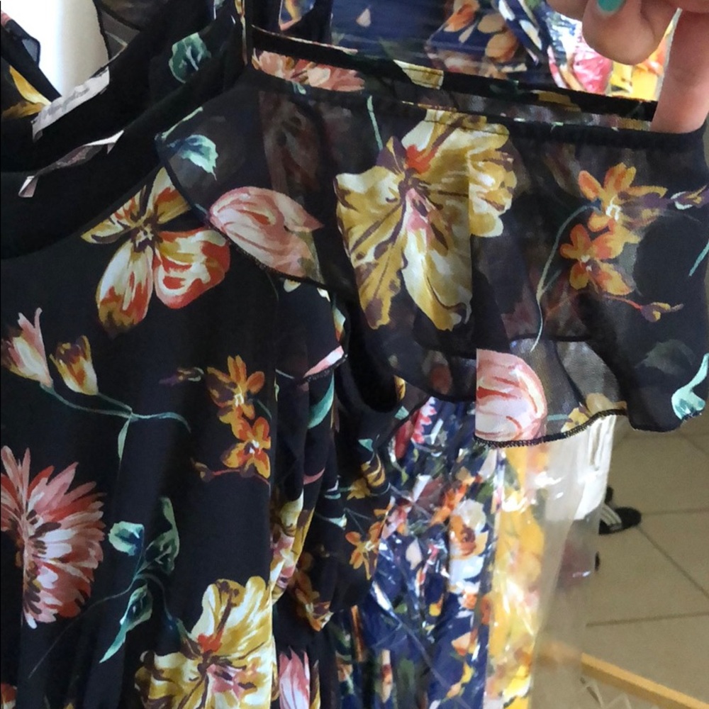 Trend Setter Diva Boutique Black Floral High-Low Cold Shoulder Dress - Picture 8 of 10